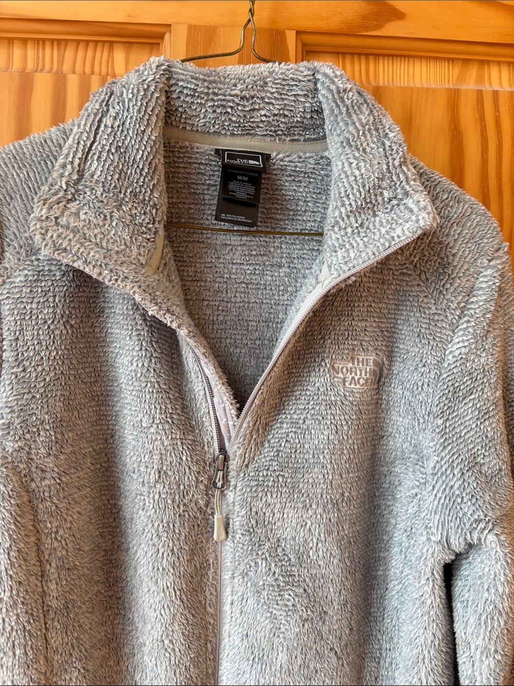 The North Face Light Gray Full-Zip Plush Fleece Jacket - Size Medium - Picture 5 of 12